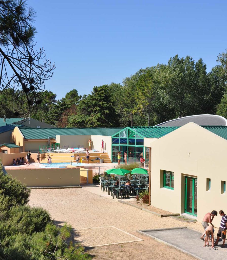 campign de luxe avec piscine et services en Vendée